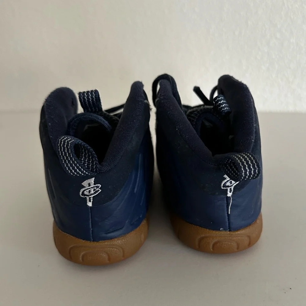 Nike Little Posite One Basketball‎ Hi-Top Sneakers SIZE 9C